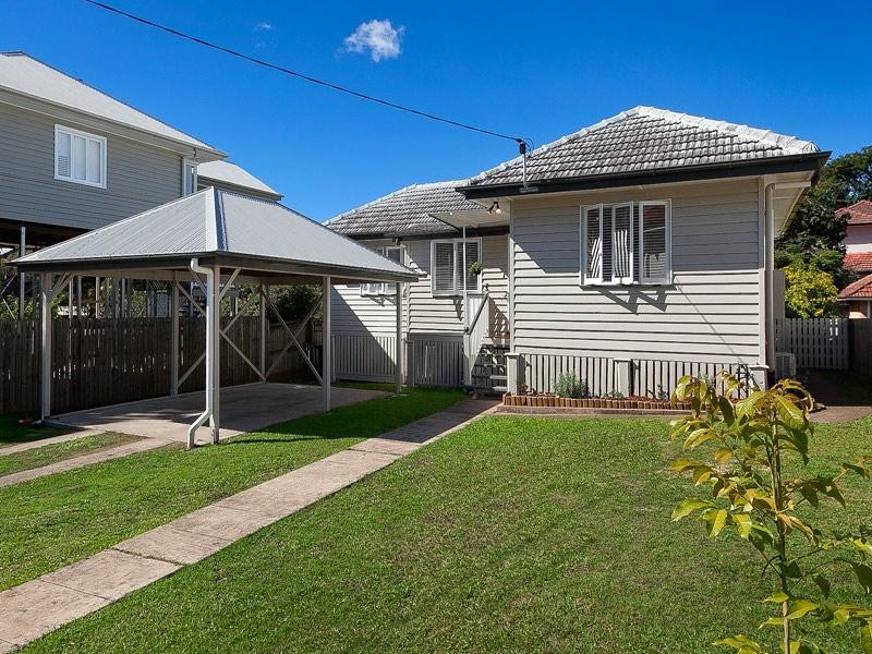 26 Coleman Street, Graceville QLD 4075