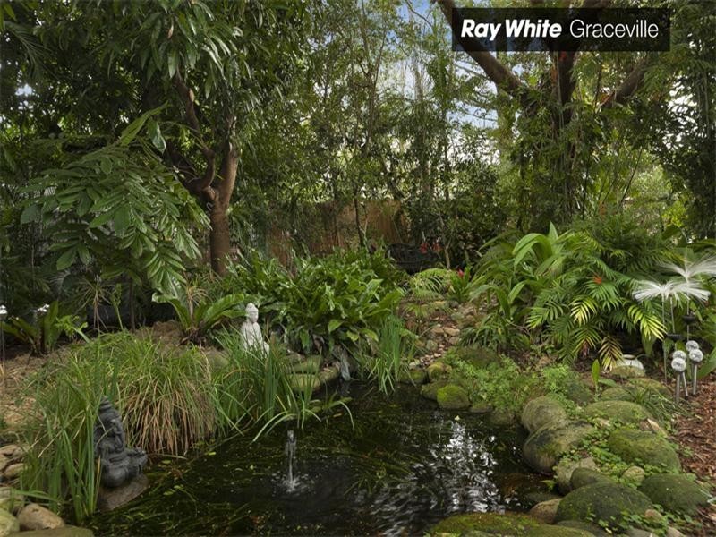 49 Walker Street, Corinda QLD 4075