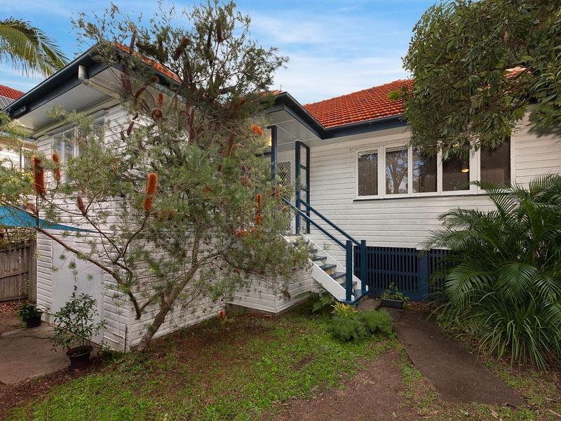 49 Walker Street, Corinda QLD 4075