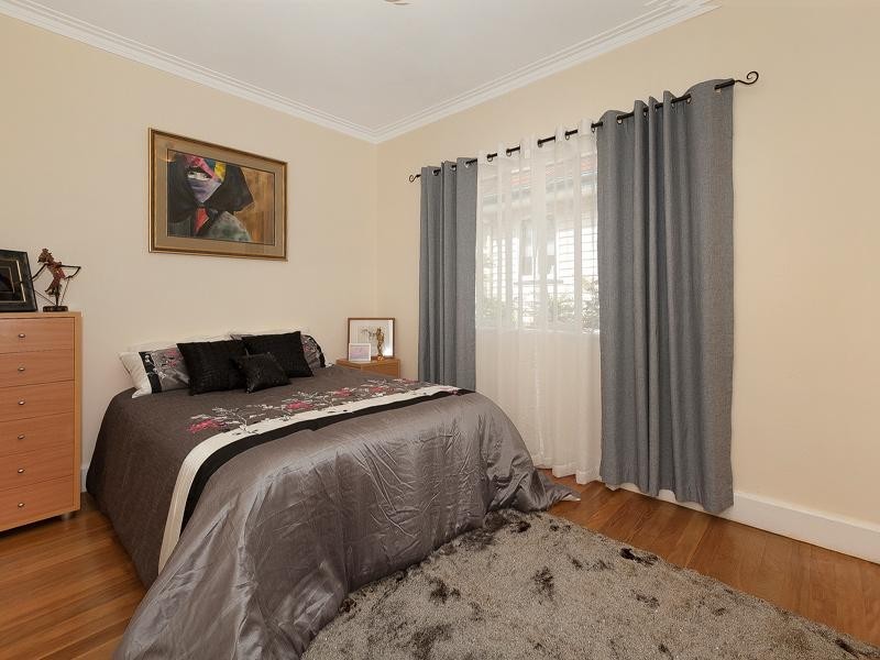 49 Walker Street, Corinda QLD 4075