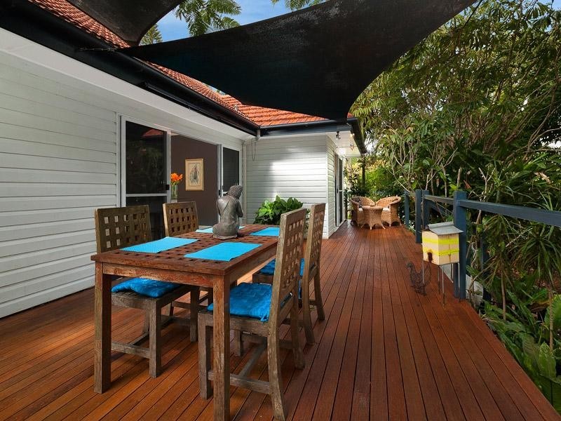 49 Walker Street, Corinda QLD 4075