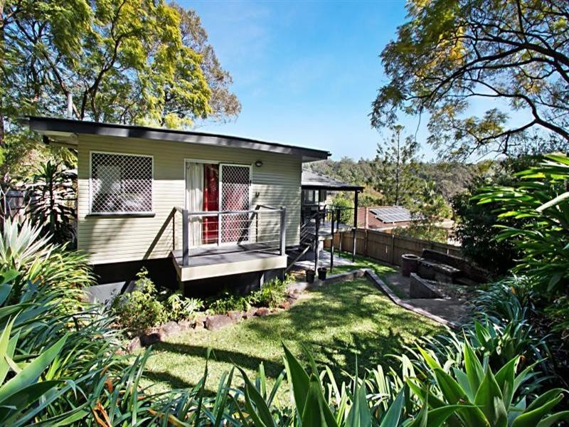 89 Blackheath Road, Oxley QLD 4075