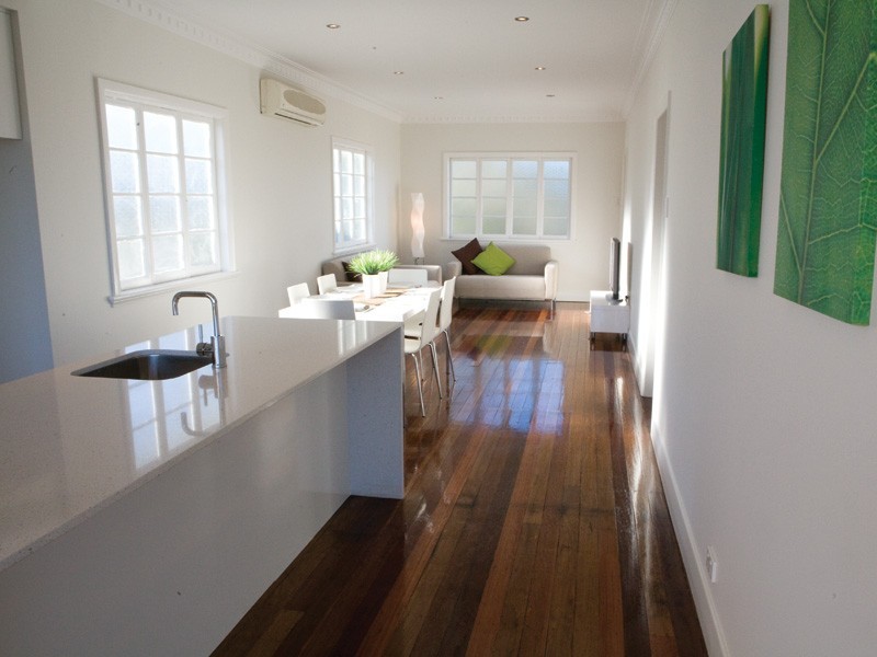 Cnr David St & Myla Terrace, Tennyson QLD 4105