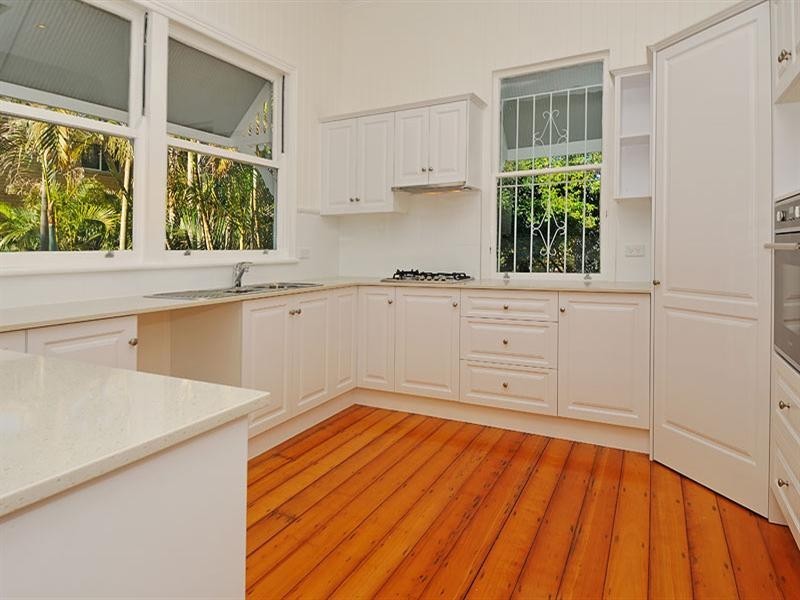 54 Hall Street, Sherwood QLD 4075