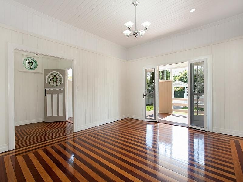 14 Dudley Street, Sherwood QLD 4075