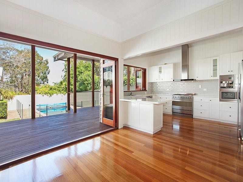 14 Dudley Street, Sherwood QLD 4075