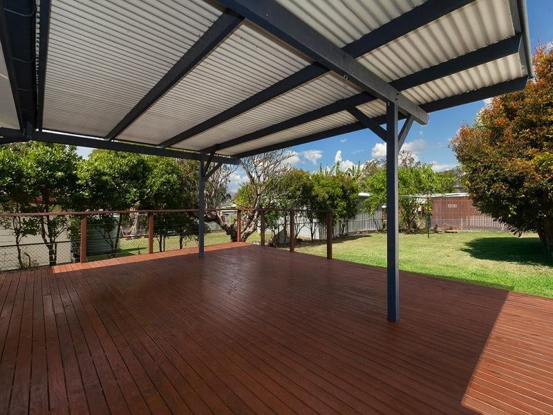 21 Stephenson Street, Oxley QLD 4075