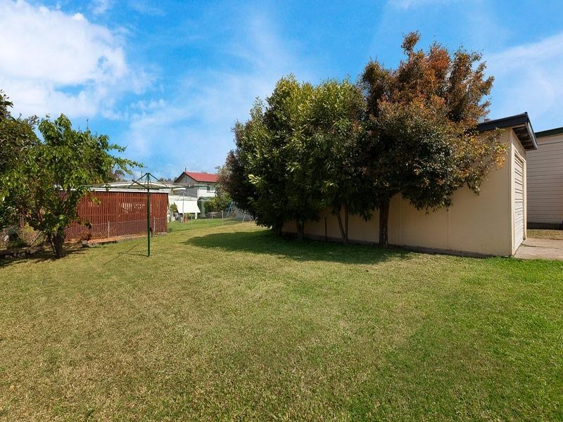 21 Stephenson Street, Oxley QLD 4075