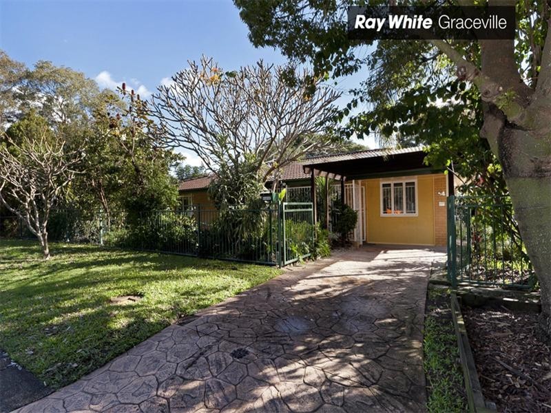 54 Fort Road, Oxley QLD 4075