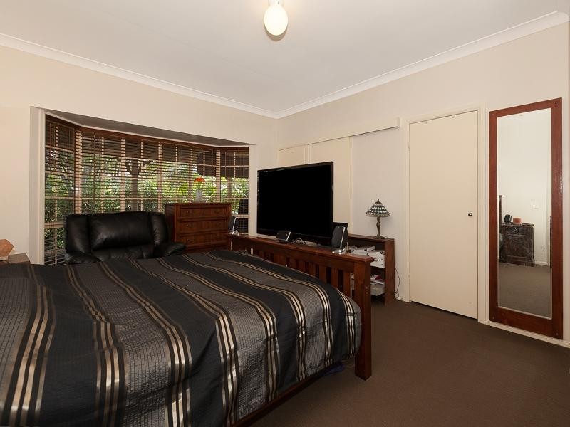 23 Epworth Street, Oxley QLD 4075