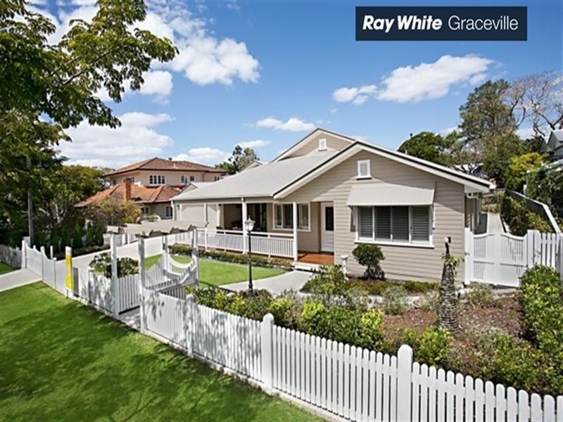 48 Bank Road, Graceville QLD 4075