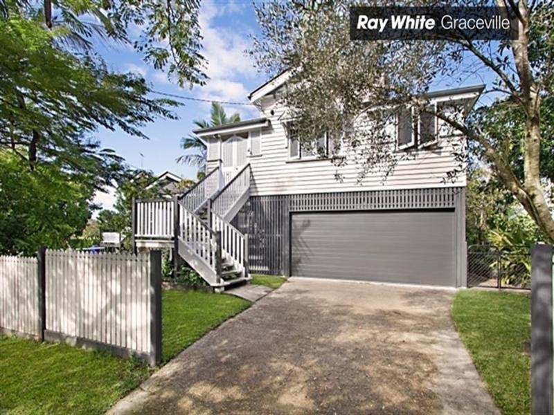 51 Richardson Street, Chelmer QLD 4068