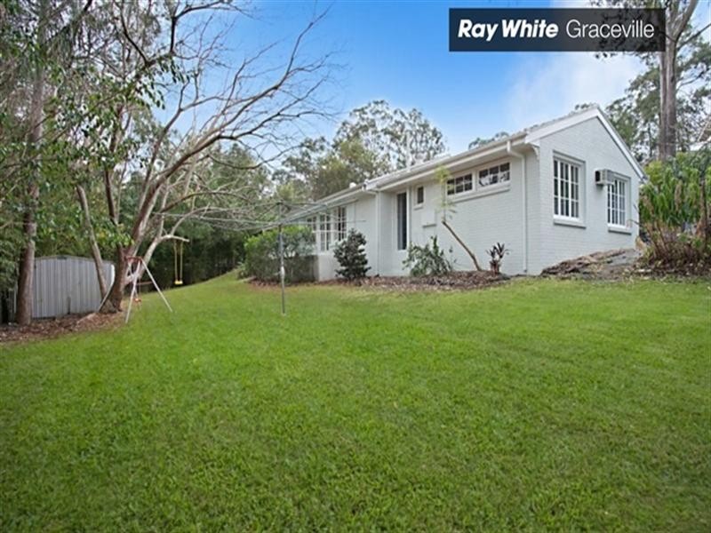 16 Marland Street, Kenmore QLD 4069