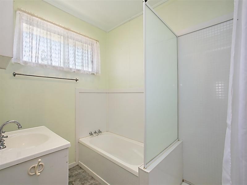 237 Long Street, Graceville QLD 4075