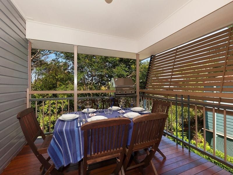 28 Elizabeth Street, Sherwood QLD 4075