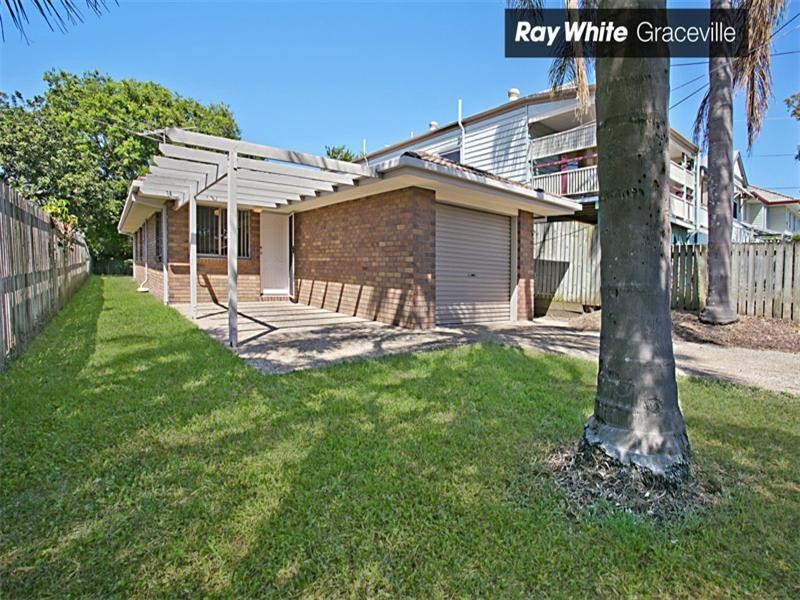 193 Long Street East, Graceville QLD 4075