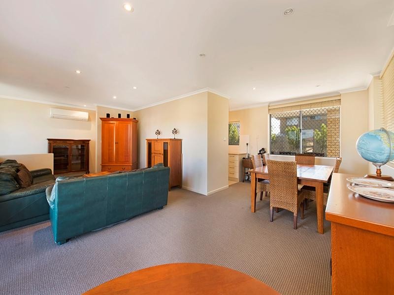 47 Thornburgh Street, Oxley QLD 4075