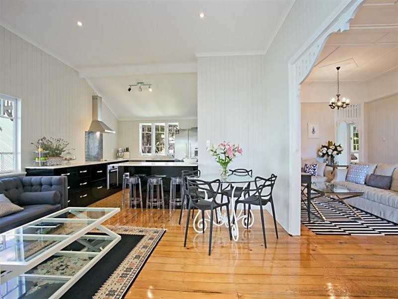 25 Kathleen Street, Corinda QLD 4075