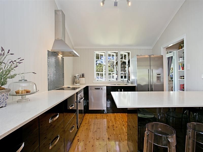 25 Kathleen Street, Corinda QLD 4075