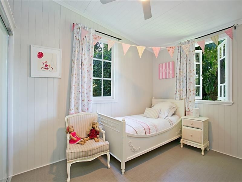 25 Kathleen Street, Corinda QLD 4075