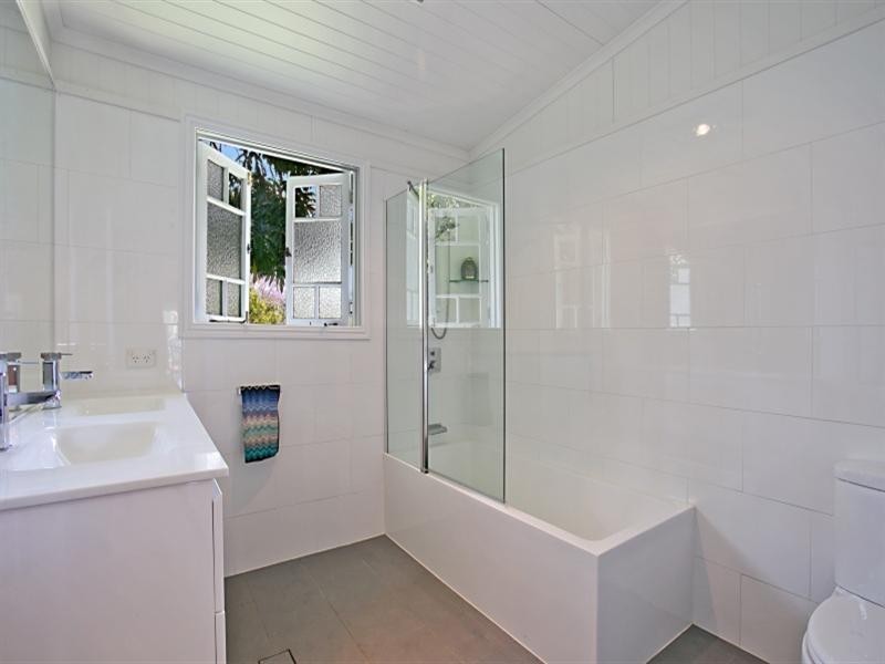 25 Kathleen Street, Corinda QLD 4075