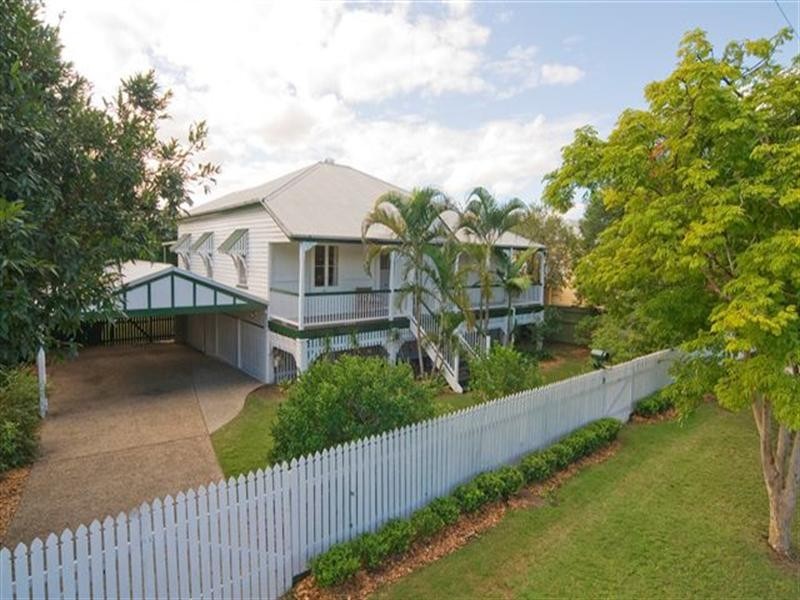 9 Cormack Street, Sherwood QLD 4075