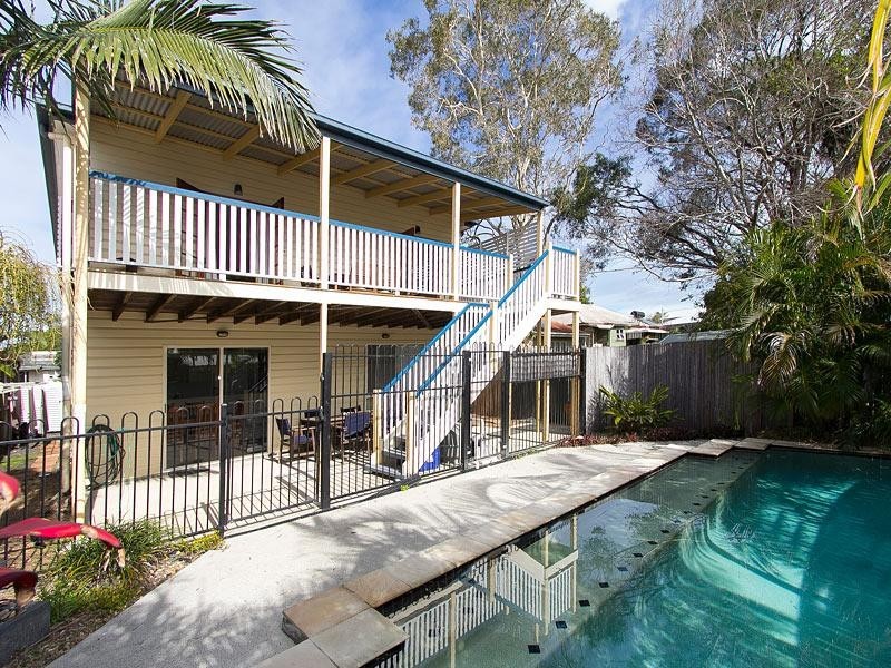 116 Graceville Avenue, Graceville QLD 4075