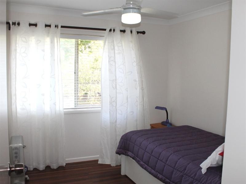 194 Strong Avenue, Graceville QLD 4075