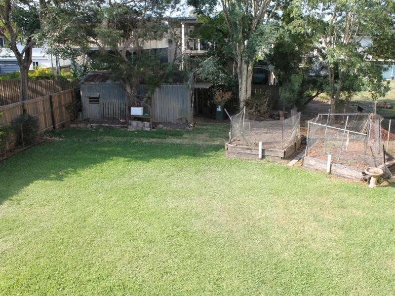 194 Strong Avenue, Graceville QLD 4075