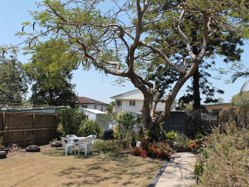 28 Price Street, Oxley QLD 4075