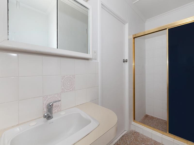 59 Camelot Street, Tennyson QLD 4105