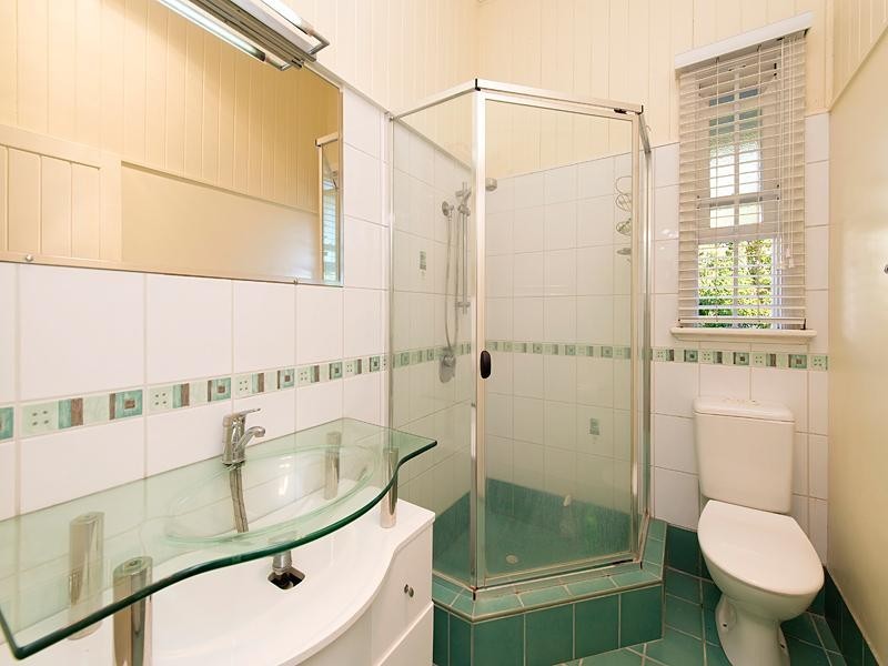 9 Menin Road, Corinda QLD 4075