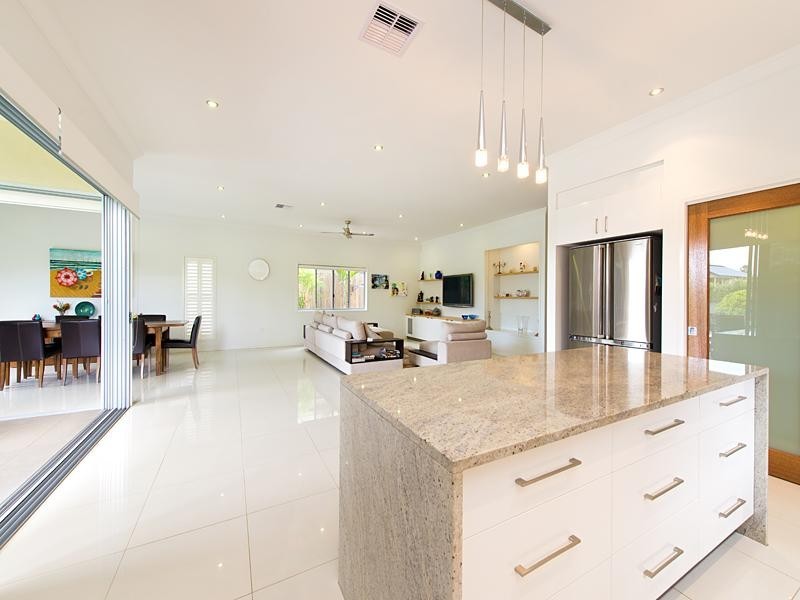 93 Hargreaves Avenue, Chelmer QLD 4068