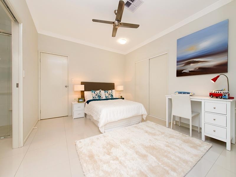 91 Hargreaves Avenue, Chelmer QLD 4068