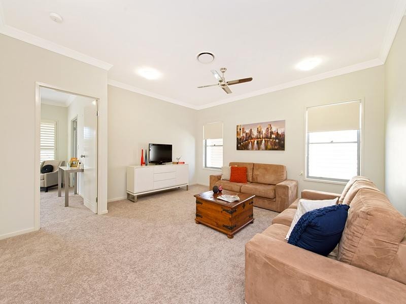 91 Hargreaves Avenue, Chelmer QLD 4068