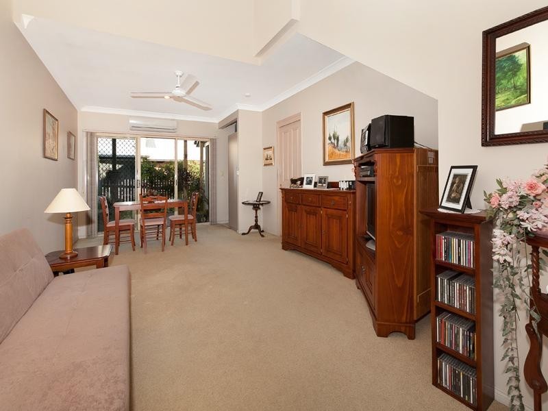 2/22 Gray Avenue, Corinda QLD 4075