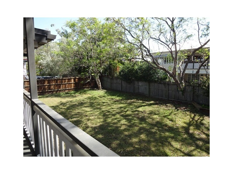 281 Oxley Road, Graceville QLD 4075