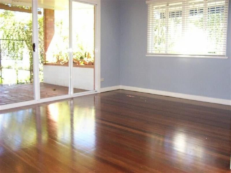 62 Victoria Avenue, Chelmer QLD 4068