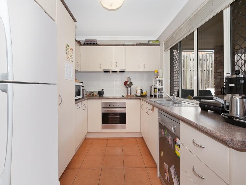 3/100 Oakmont Avenue, Oxley QLD 4075