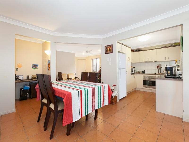 3/100 Oakmont Avenue, Oxley QLD 4075