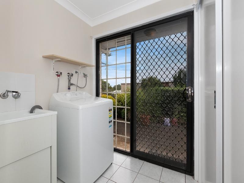 3 Sunningdale Street, Oxley QLD 4075