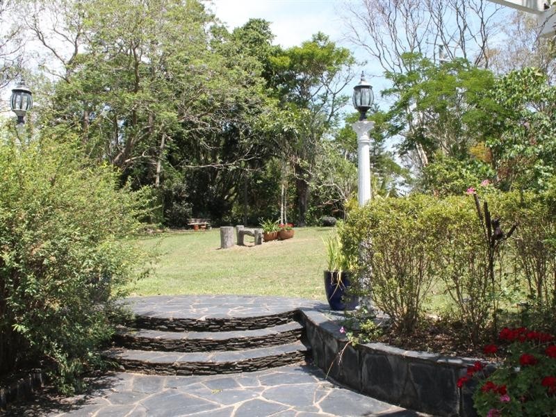 77 Lather Road, Bellbowrie QLD 4070
