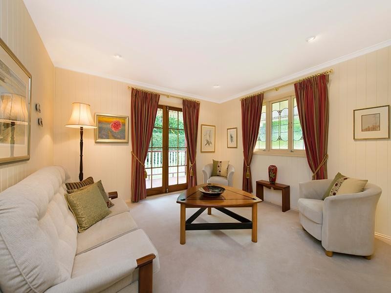 25 Evadne Street, Graceville QLD 4075