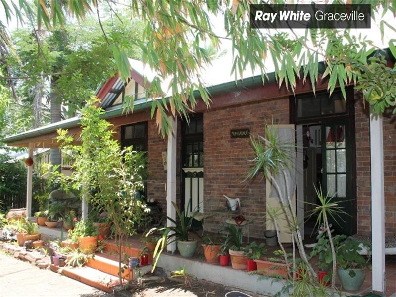 43 Strong Avenue, Graceville QLD 4075