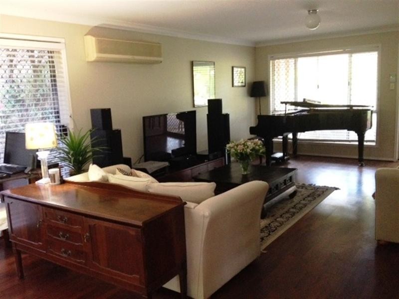 23 Springfield Place, Forest Lake QLD 4078