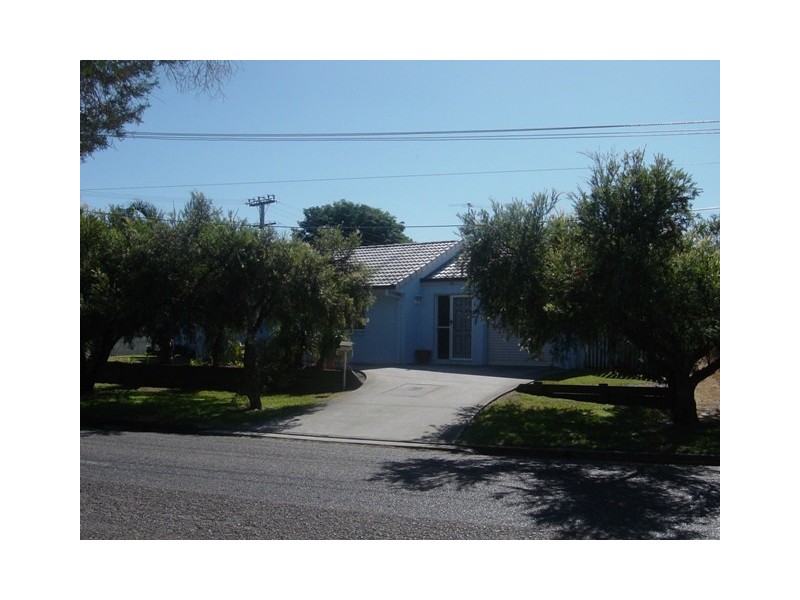 75 Lancelot Street, Tennyson QLD 4105