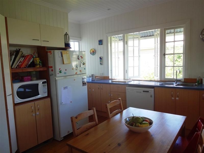 30 Connors Street, Graceville QLD 4075