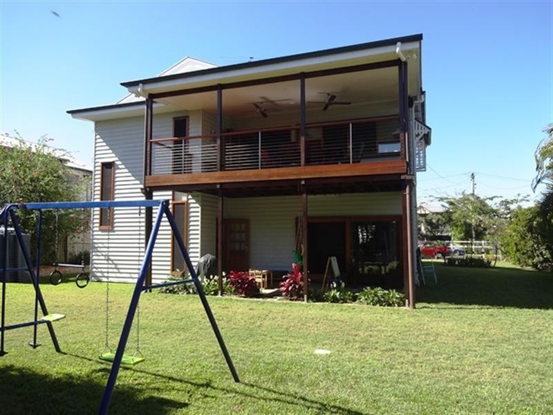 30 Connors Street, Graceville QLD 4075