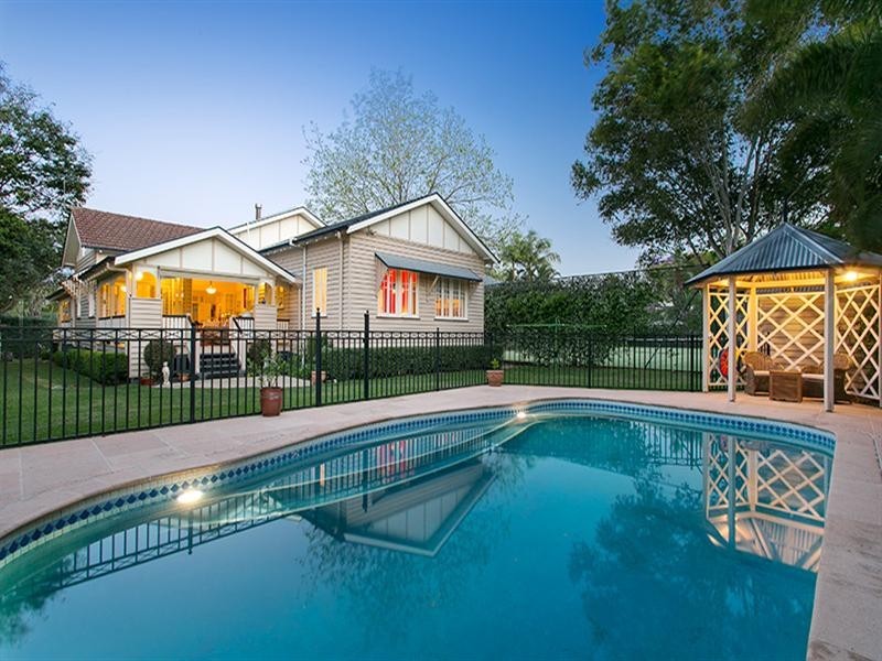 55 Victoria Avenue, Chelmer QLD 4068