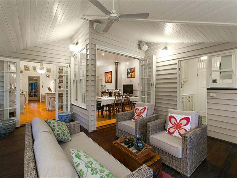 55 Victoria Avenue, Chelmer QLD 4068